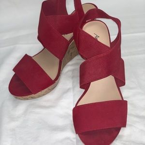 Wide width American eagle wedges
